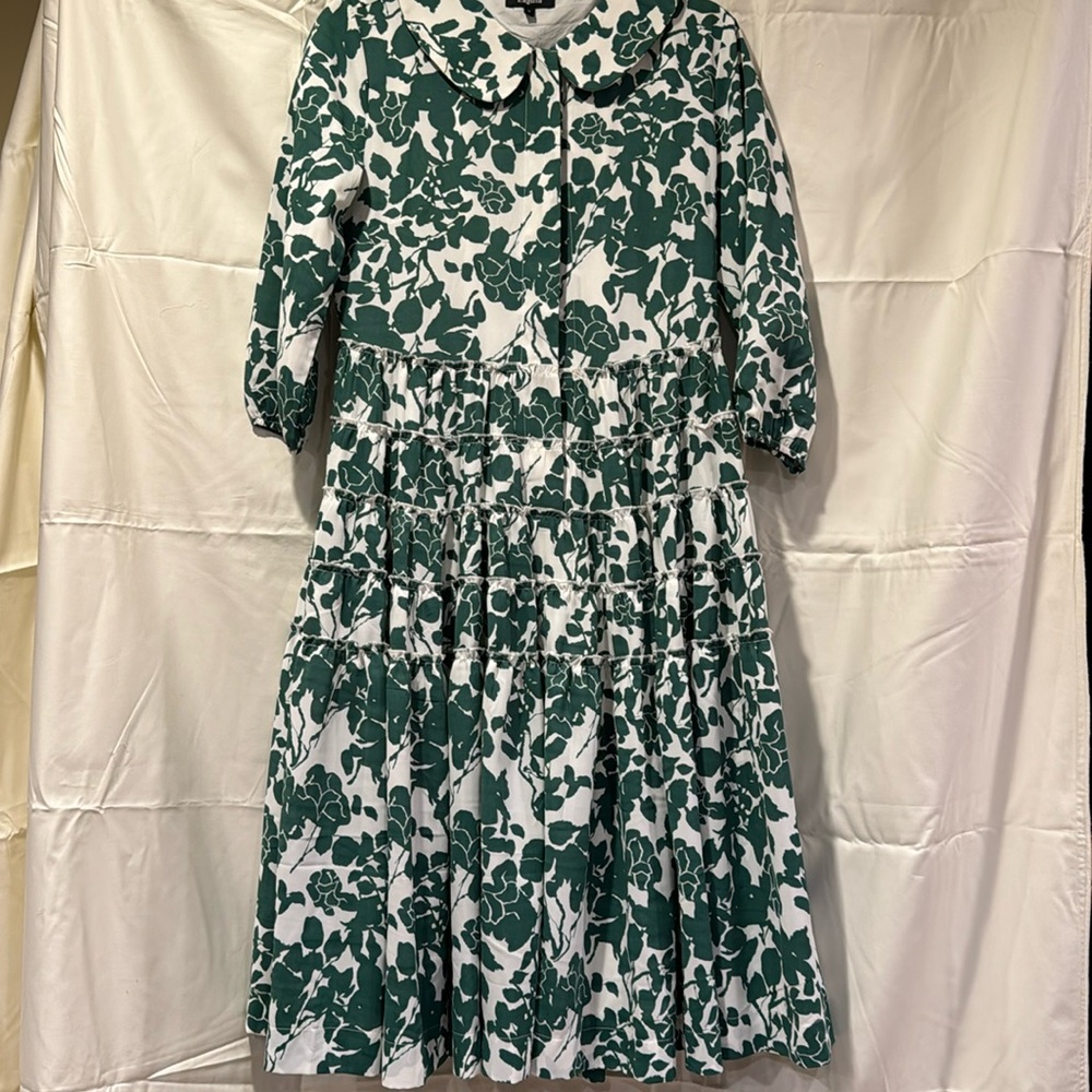 Green flower pattern dress